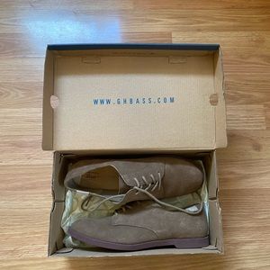 G.H. Bass Women’s Suede Oxfords